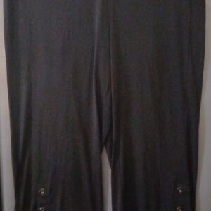 Susan Graver Women's Black Capris